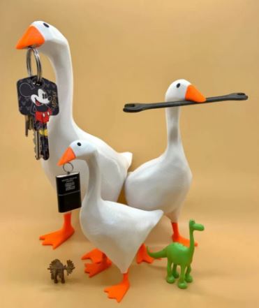 Magnetic Goose Key Holder at $14.97 from OddityGate
